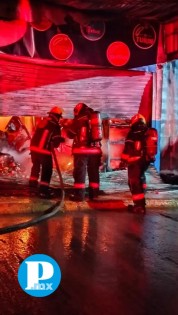 Incendio en Gran Bodega de Amalucan deja a un trabajador lesionado 