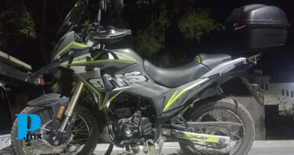 En pocas horas Policía Municipal de Cuautlancingo recupera motocicleta robada