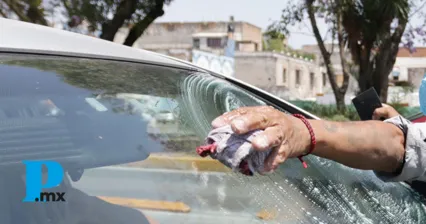 Ciudadano sufre lesiones tras choque con camión de limpia en Cholula
