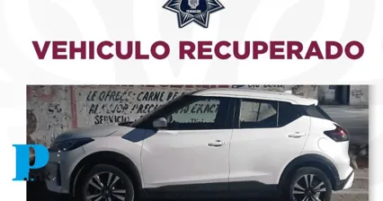 Recuperan camioneta robada en Plaza El Paseo en Tehuacán, el vehículo se mantiene en investigación por la FGE