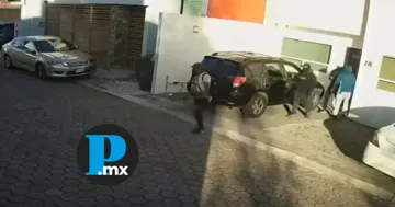 Cuatro hombres armados ingresaron al fraccionamiento San Luis, en Xilotzingo