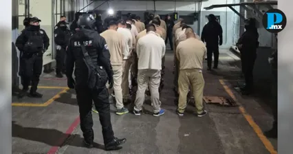 Trasladan a 30 internos del Cereso de San Pedro al penal de Tepexi