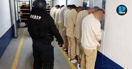 Autoridades estatales mueven internos del Cereso de San Miguel a Tepexi