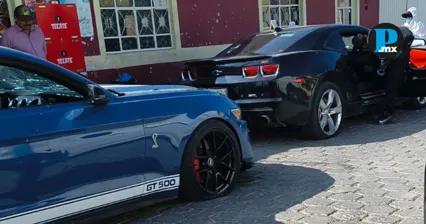 Comando armado ataca veh&iacute;culos de lujo en Tlanepantla; tres muertos y dos heridos.