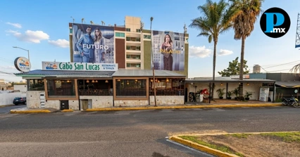 Persecuci&oacute;n en Palmas Plaza concluye con dos detenidos por presunto robo de autopartes