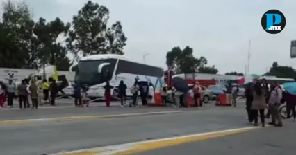 Liberan caseta en la M&eacute;xico-Puebla por operativo en preparatoria de Ixtapaluca