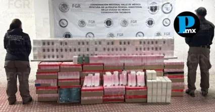 Elementos de la Polic&iacute;a Federal Ministerial aseguraron m&aacute;s de 2 mil 400 fragancias ap&oacute;crifas durante un cateo en un local de la alcald&iacute;a Gustavo A. Madero.