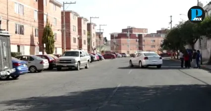 Video exhibe a presunto ladr&oacute;n robando en azoteas de San Bartolo
