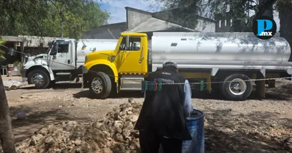 Autoridades federales aseguraron un pozo ilegal y cinco pipas de agua en Tepanco de L&oacute;pez, Puebla, durante operativo interinstitucional.