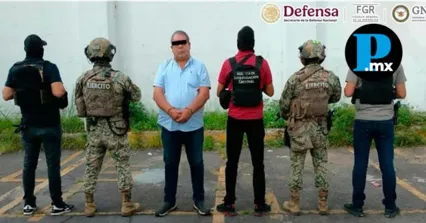 El detenido cuenta con una orden de aprehensi&oacute;n en San Diego, California, por conspiraci&oacute;n para el tr&aacute;fico de drogas.