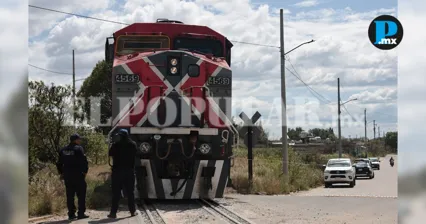 Joven de 19 a&ntilde;os muere arrollado por tren en Coronango