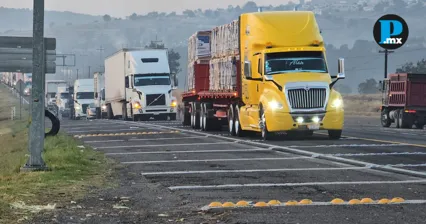Acusan al gobierno de Tlaxcala de reprimir con violencia protesta transportista