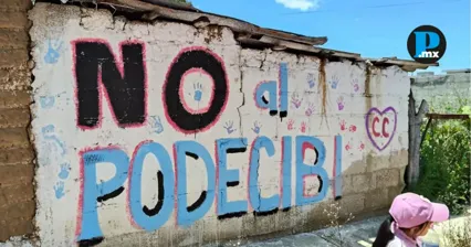 Habitantes de San Pedro Ecatepec plasman en murales y bardas mensajes de defensa territorial como parte de su resistencia contra el PODECIBI.