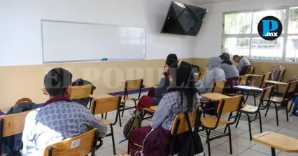 Padres de familia solicitaron transparencia sobre los recursos y bienes asignados al CAED del CBTIS 3 de Tlaxcala.